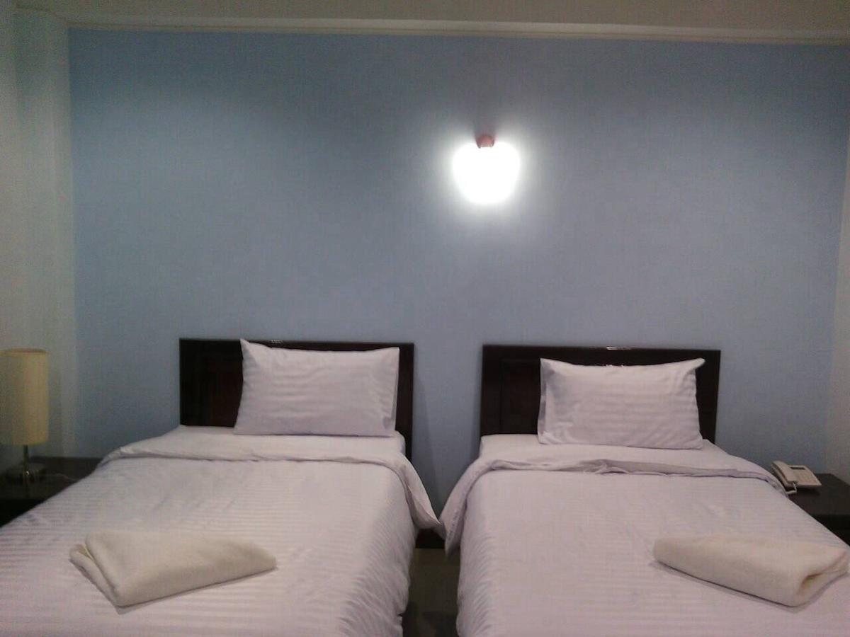 Baan Duangkamol Hotel Phitsanulok Eksteriør billede
